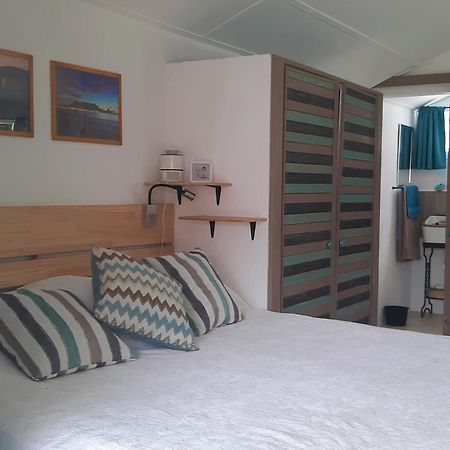 Kailani Hotel Calodyne Kültér fotó
