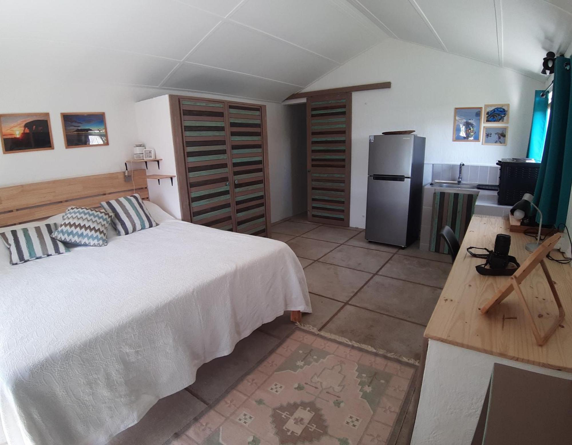 Kailani Hotel Calodyne Kültér fotó